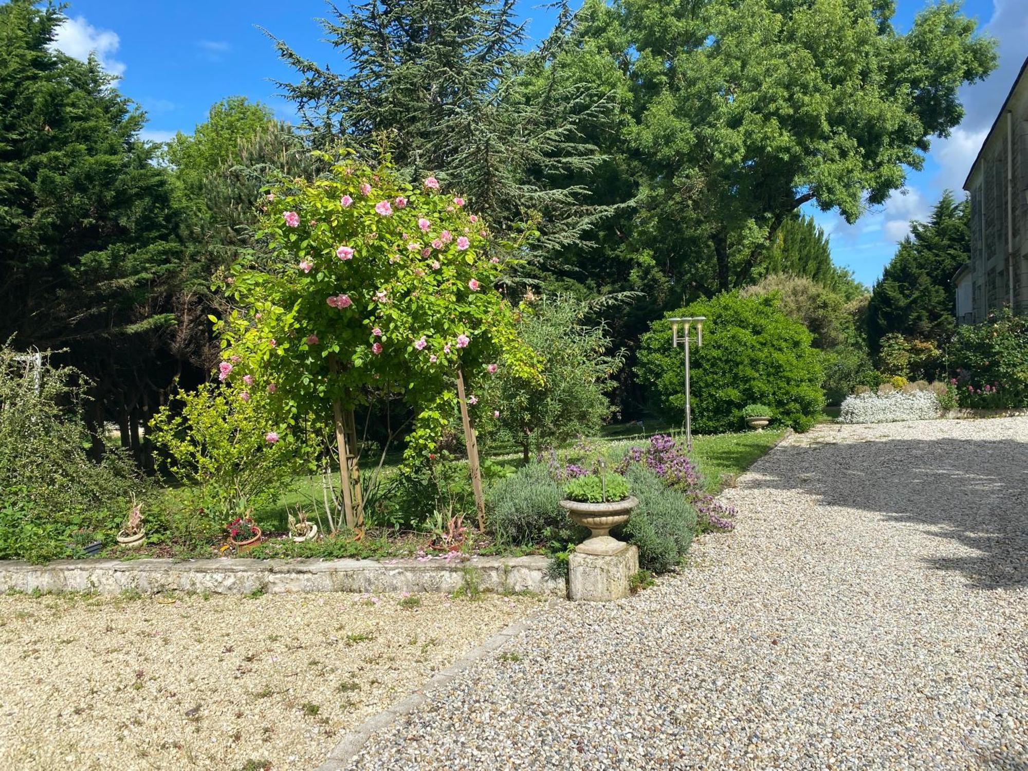 Domaine De La Perthuiserie Saint-Porchaire Eksteriør bilde
